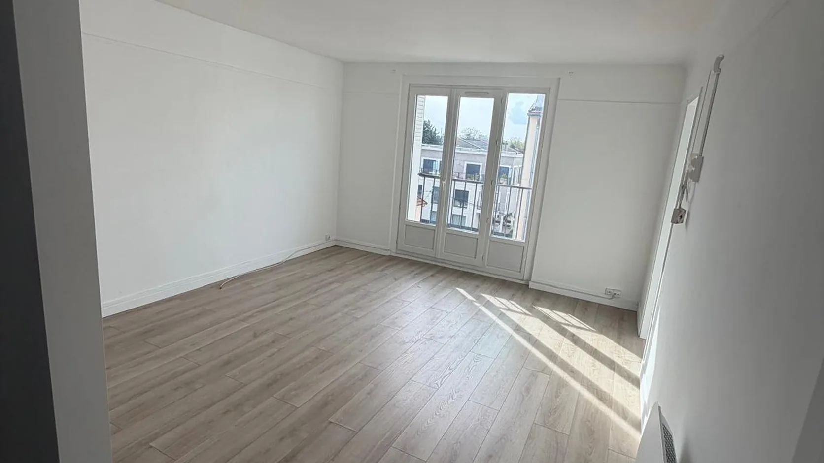 Appartement rénové et lumineux livré par Leader MTP Bat